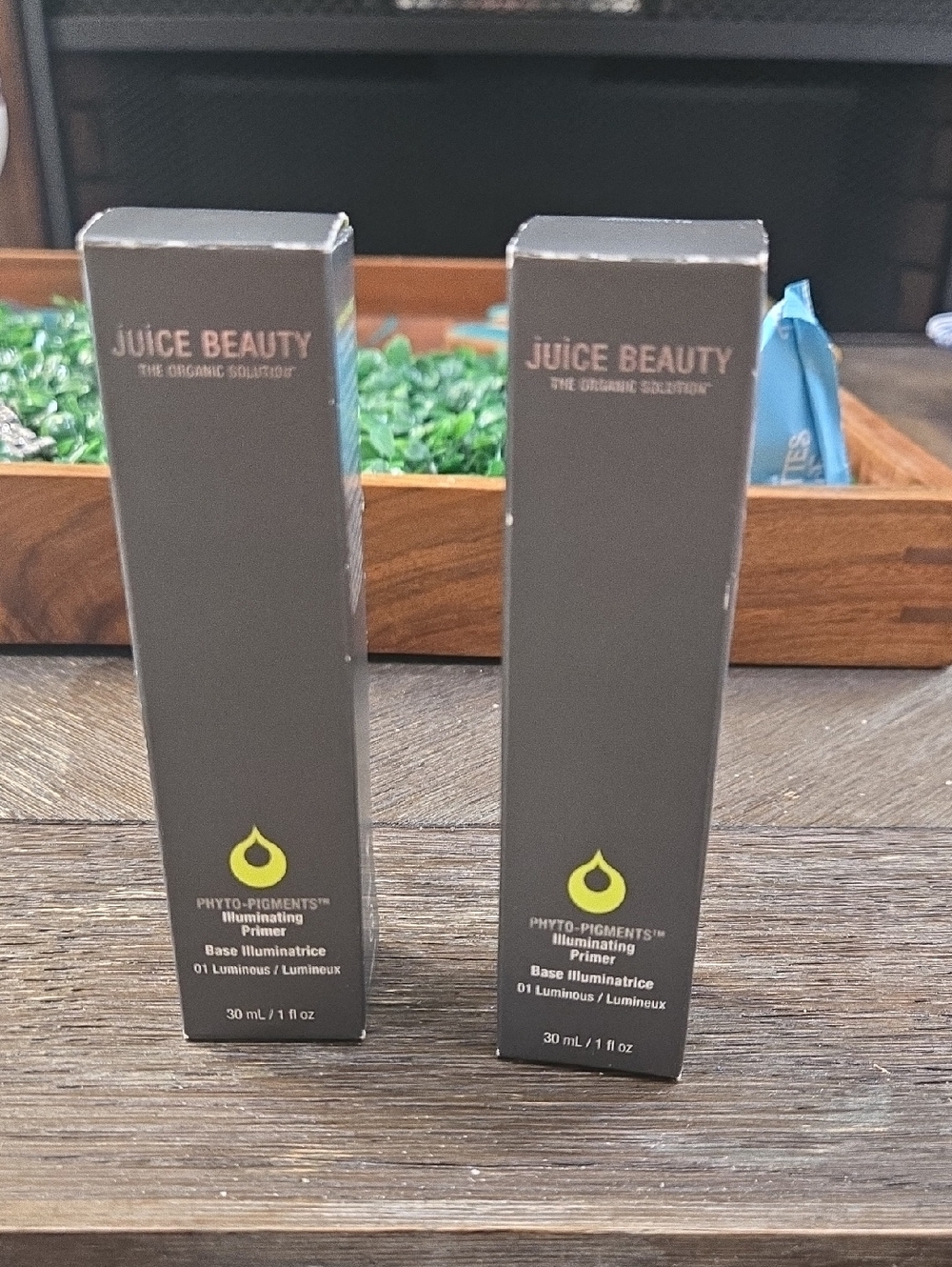 Juice Beauty Illuminating Primer in Pale Cream with Silver Cap YOU GET 2 BOTTLES